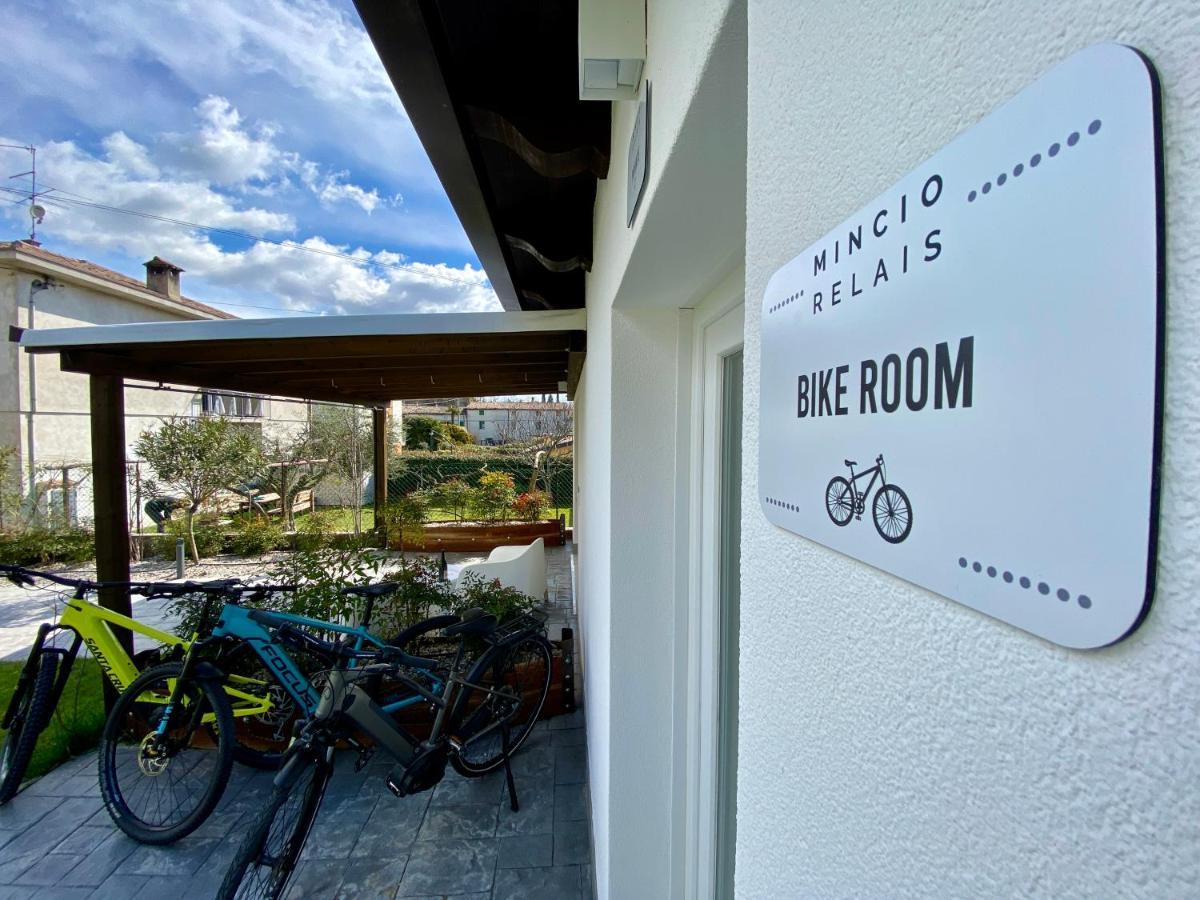 Mincio Relais Bed & Breakfast Castelnuovo del Garda Exterior photo