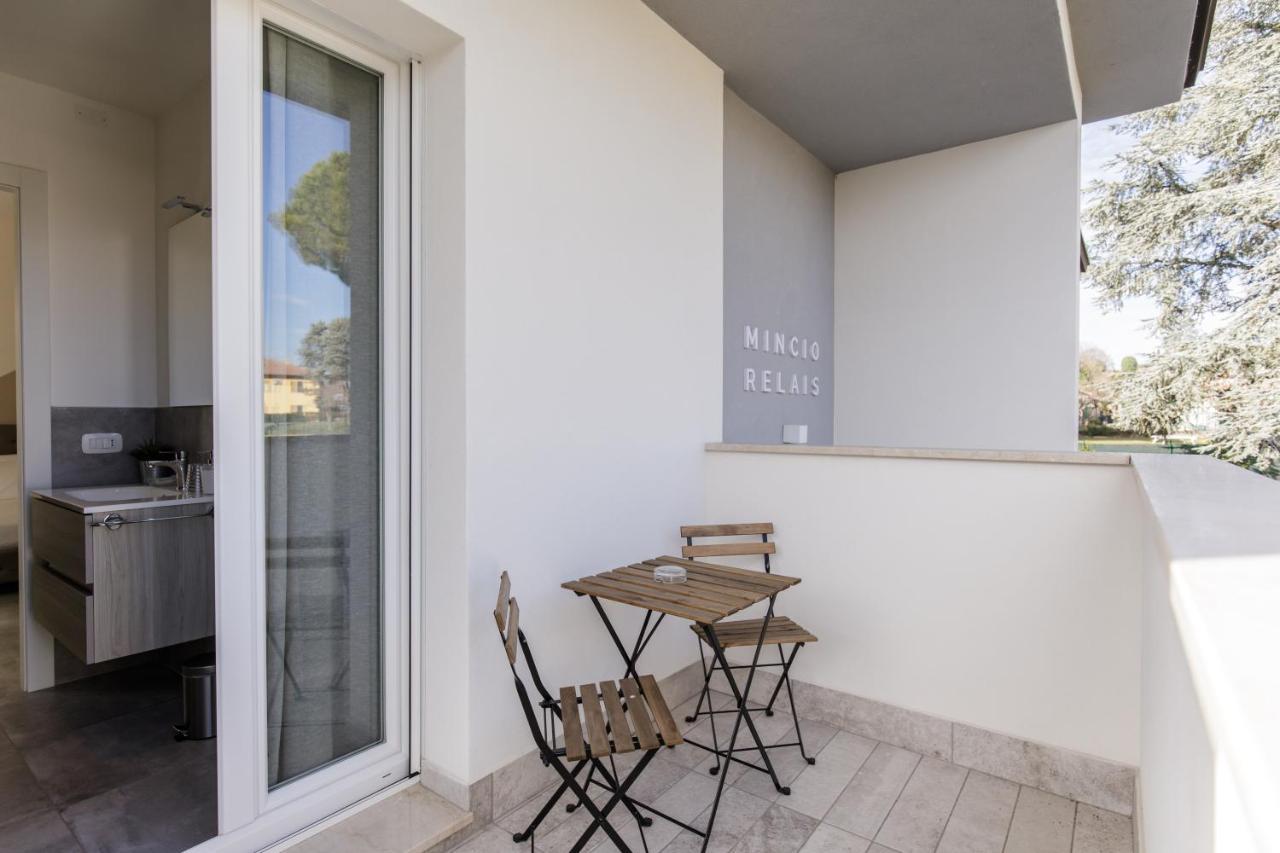 Mincio Relais Bed & Breakfast Castelnuovo del Garda Exterior photo