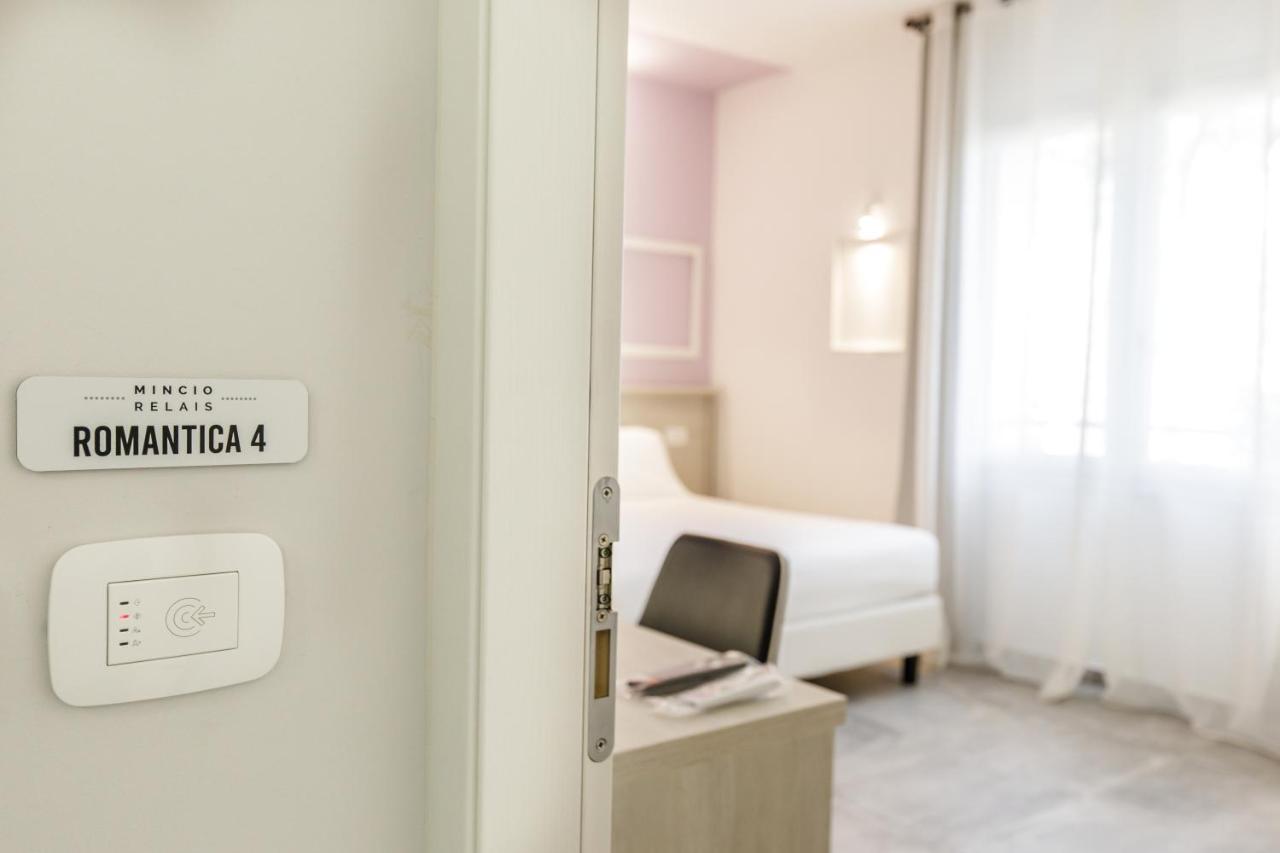 Mincio Relais Bed & Breakfast Castelnuovo del Garda Exterior photo